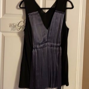 BCBG MaxAzaria sleeveless pleated dress tunic&tie